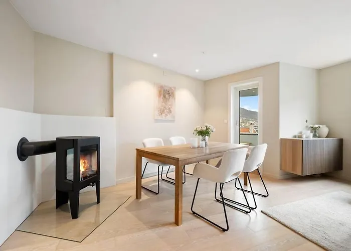 Διαμέρισμα Scandinavian Style Apartement! Balcony And Stunning Views!