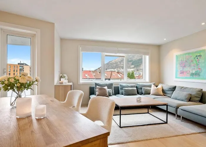 Scandinavian Style Apartement! Balcony And Stunning Views! 아파트